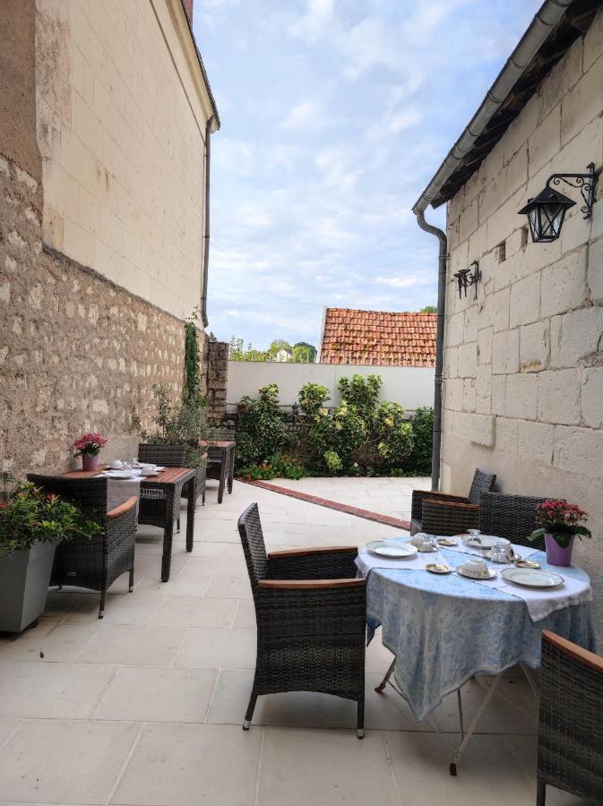 Bed and Breakfast Le Manoir Des Roches Bourré Esterno foto