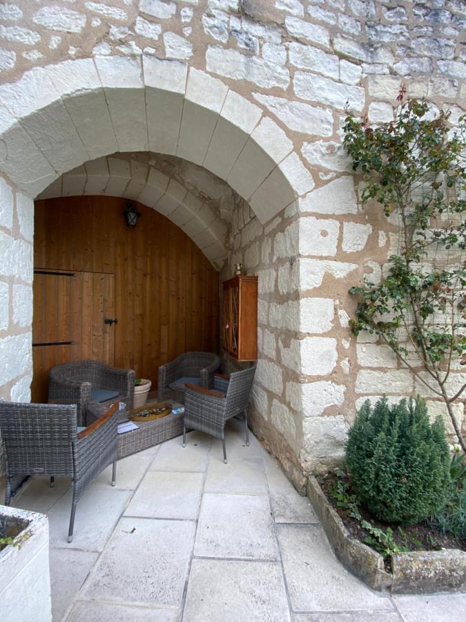 Bed and Breakfast Le Manoir Des Roches Bourré Esterno foto